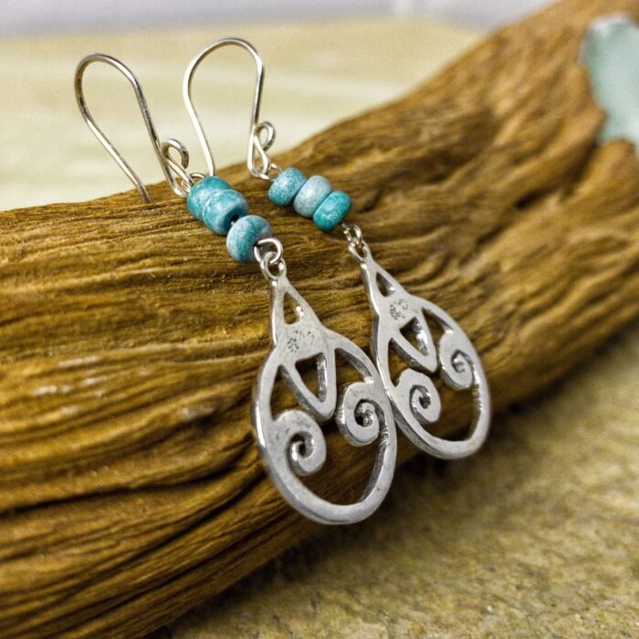 Aretes Colmillos