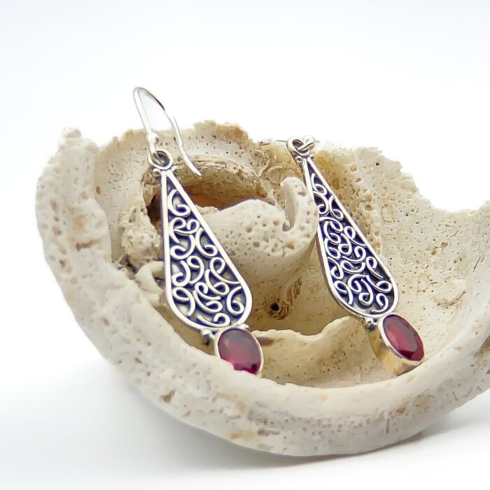 Aretes Granate Gota